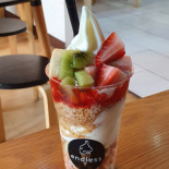 Endless Soft Serve And Dessert Cafe Comida