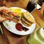 89 Cafe Comida