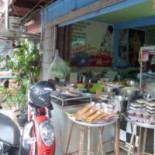 เจ๊อี๊ด ริมน้ำ Comida