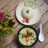 Aroy Kaffeine Comida