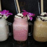 Bom's Coffee Dentro