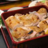 Hé Qiáo Wū Shòu Sī Liào Lǐ Diàn Comida