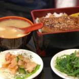 Hé Qiáo Wū Shòu Sī Liào Lǐ Diàn Comida