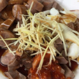 Shàng Zàn Ròu Yuán Dà Cháng Fěn Cháng Dentro