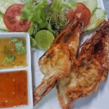 Pine Tree Comida