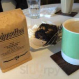 Retro Mojo Coffee Comida