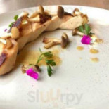 Arena Bistro Fǎ Shì Cān Jiǔ Guǎn Dentro