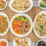 Tái Wān Yī Pǐn Lā Miàn Yǔ Dāo Xuē Miàn Comida