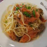 The Coffee Bean Tea Leaf (desa Parkcity) Comida