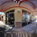 Tryst Cafe Dentro