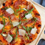 Pà Pà Lán Dí Hàn Yù Jīn Gǔ Diàn Comida