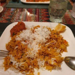 Bǎo Lái Wù Yìn Dù Cān Tīng Comida
