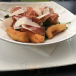 Grappa's Yì Dà Lì Cān Tīng Dentro