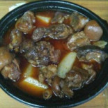 Shàng Sān Pǐn Shā Guō Yǎn Yì Guān Yīn Qiáo Diàn Comida
