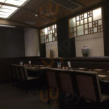 Chì Bǎn Tíng Jiā Tíng Huì Diàn Dentro