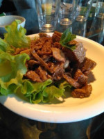 Hàn Tài Dōng Nán Yà Fēng Wèi Cān Tīng ān Tíng Diàn Comida