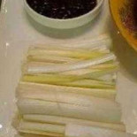 Jù Dǐng Jiǔ Diàn Yíng Shèng Lù Diàn Comida