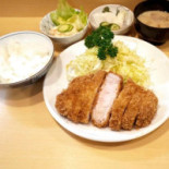 Tonkatsu Enraku Comida