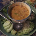 เรือนริมน้ำ Comida