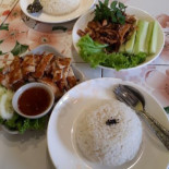 Pen's Kitchen Comida