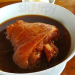 ร้านอาหาร เคียงดอยฟิชชิ่งปาร์ค Comida