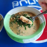 แหลมทองซีฟู๊ด Comida