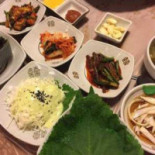 어드메 Comida