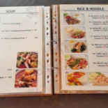 รูท วัน บาร์ แอนด์ กริลล์ Comida