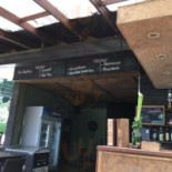 Castaway Pub Comida