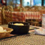 มวกเหล็กสเต็กเฮ้าส์ Comida