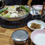 들국화숯불촌 Comida