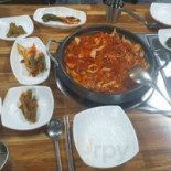 고향식당 Comida