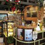 Be Leaf Cafe Exterior