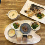 Lǜ Hǎi Kā Fēi Comida