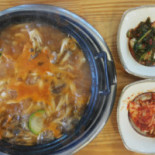 닐리리손칼국수 Comida