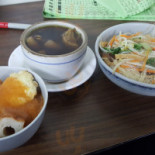 Xiū Yuán Sù Shí Comida