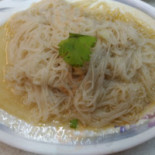 Xiāng Xiāng Xiāng Shān Yáng Ròu Huǒ Guō Dentro