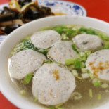 Ruì Suì Lǜ Chá Ròu Yuán Comida