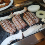 돈페 Comida