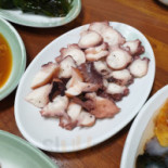 섭지식당 Dentro