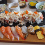 유라쿠 Comida
