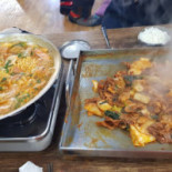 뻐마시감자탕 Comida