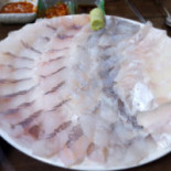 삼정회 Comida