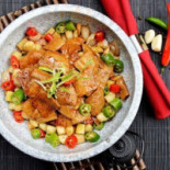 Yí Jǐng Láng Wǔ Hàn Mǎ Gē Bèi Luō Jiǔ Diàn Comida
