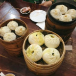 Yàn Chūn Jiǔ Lóu Rén Mín Jiē Diàn Comida