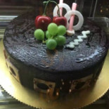 Guó Jì Jiǔ Diàn Xuán Zhuǎn Cān Tīng Comida