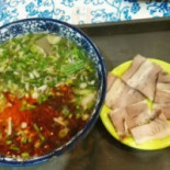 Mǎ Zi Lù Niú Ròu Miàn Huǒ Chē Zhàn Diàn Comida