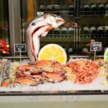 Yí Jǐng Láng Wǔ Hàn Mǎ Gē Bèi Luō Jiǔ Diàn Comida