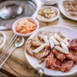 소문난닭갈비 Comida
