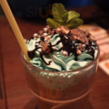 ハニトーカフェ Qiū Yè Yuán Diàn Dentro